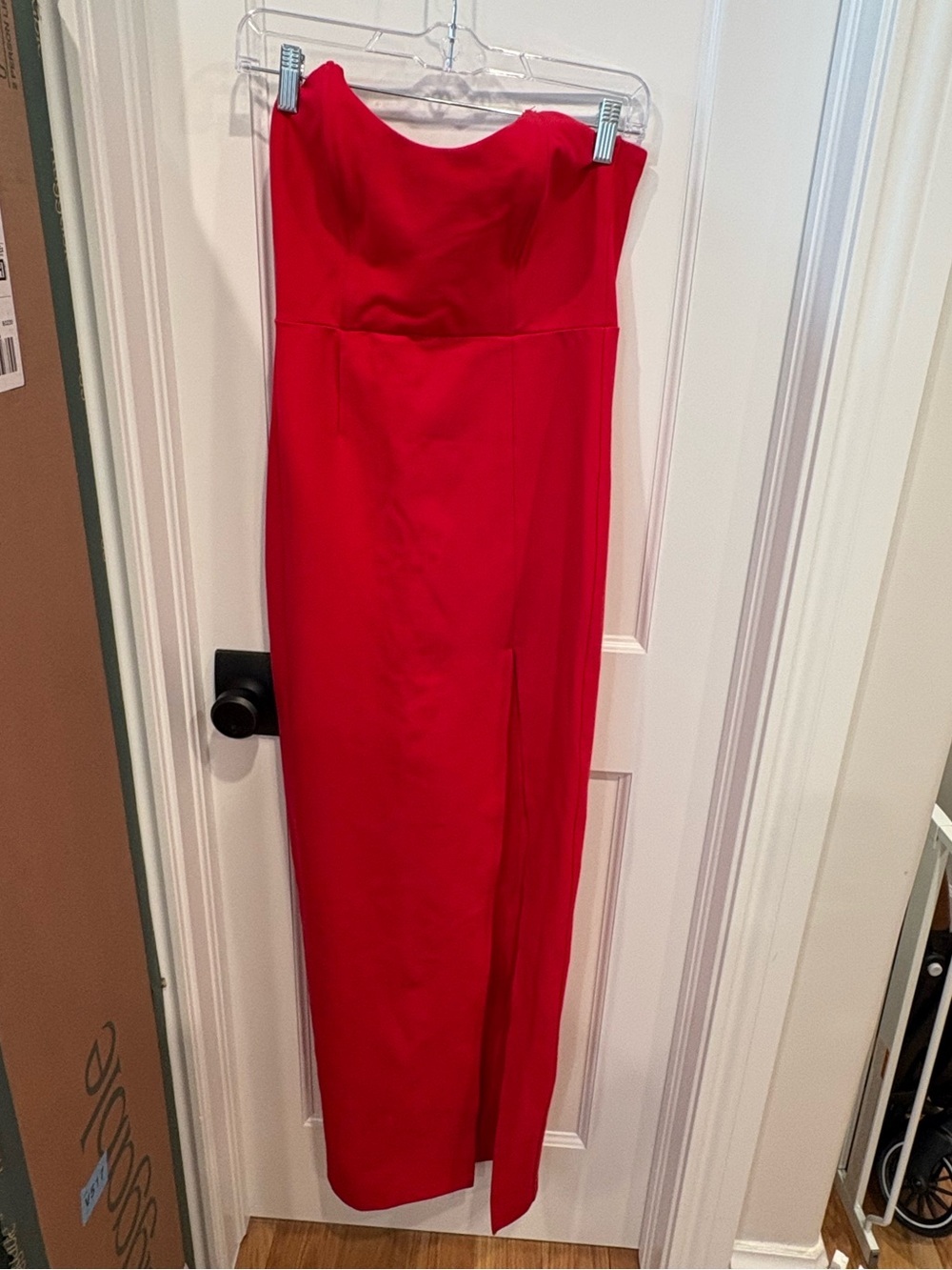 Superdown Ryleigh Strapless Maxi Dress - Picture 4 of 9